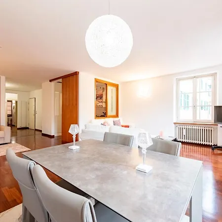 Cavour 9, Daire Rapallo