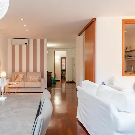 Cavour 9, Apartmán