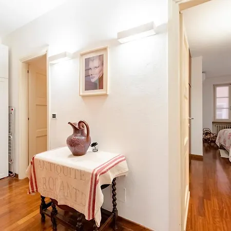 Cavour 9, Apartmán