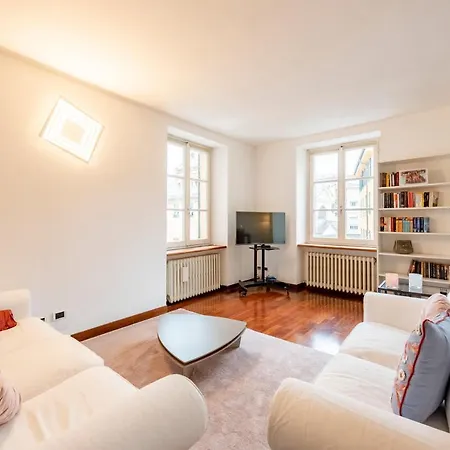 Cavour 9, Apartmán